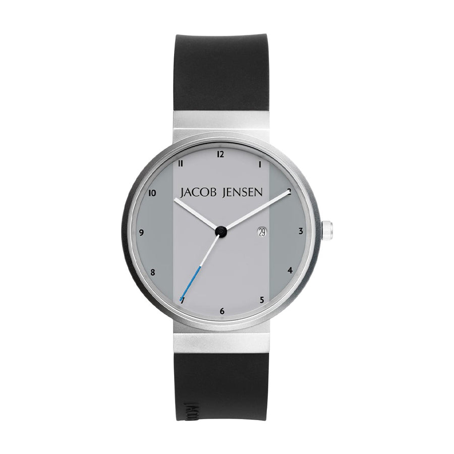 Zilveren horloge met grijze wijzerplaat, zwarte rubberen band en blauwe secondewijzer.