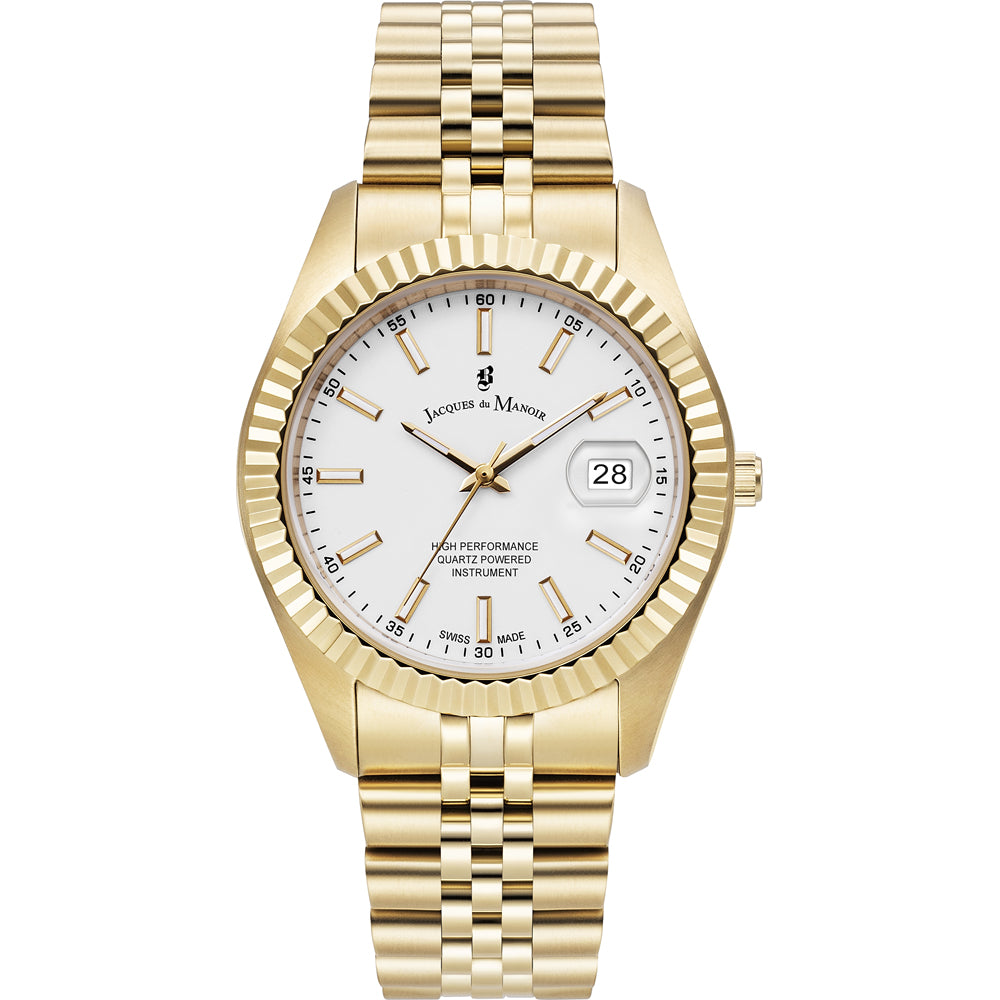 Gouden horloge met een witte wijzerplaat, datumschaal en een schakelband.