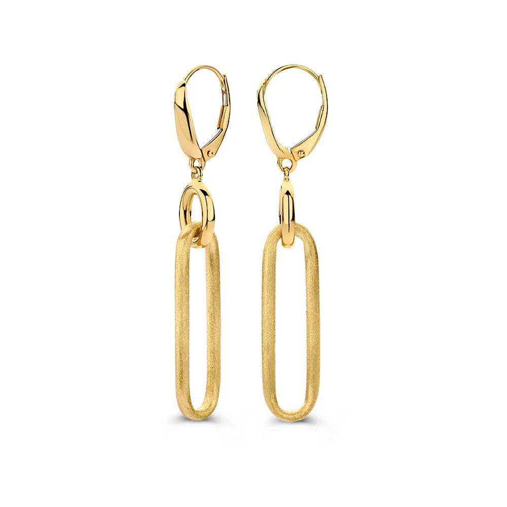 Geelgouden oorhangers met een gematteerd gouden element in de vorm van een lange, rechte schakel.