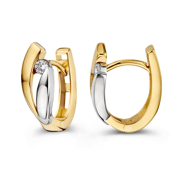 De Excellent Jewelry Bicolor Wit- en Geelgouden Oorringen met Zirkonia, 14 karaat, zijn elegante oorringen voor dames met een modern tweekleurig ontwerp en sprankelende zirkonia.