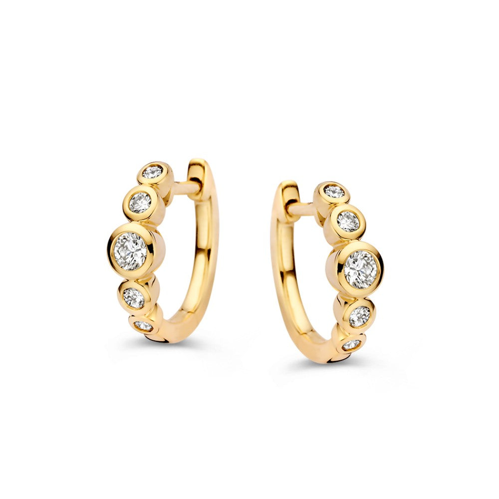 Gouden creolen met 0,32 ct diamanten, 14k geelgoud, met een bubbelformaat en glanzende afwerking.