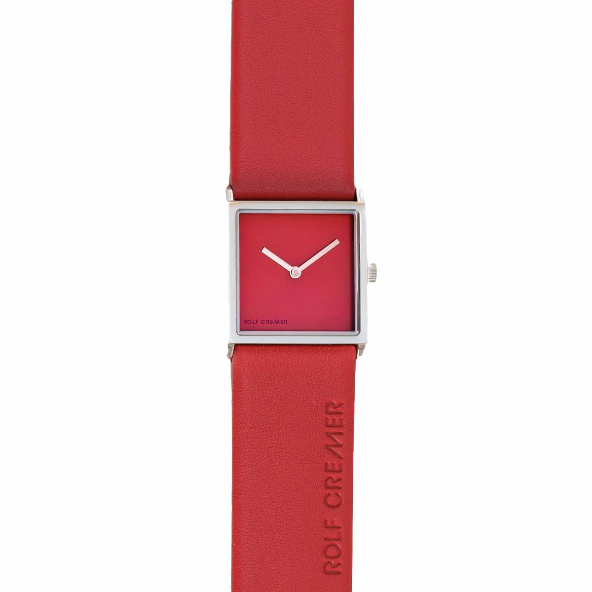 Het Rolf Cremer Horloge 508206 is een strak horloge met een vierkante wijzerplaat, een rode wijzerplaat, twee zilveren wijzers en een zilverkleurige kast. Het heeft een rode leren band met de gravure Rolf Cremer en loopt op betrouwbaar quartz uurwerk. Dit elegante herenhorloge is een voorbeeld van minimalistisch design.