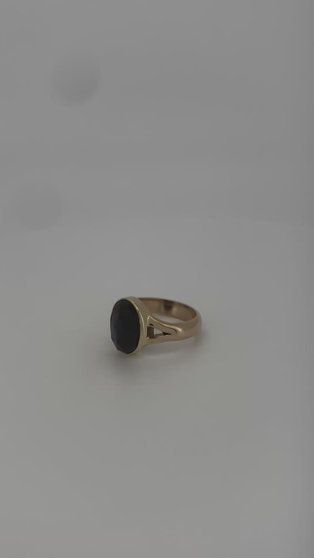 vintage gouden ring 14k ovale granaat 5.5gr