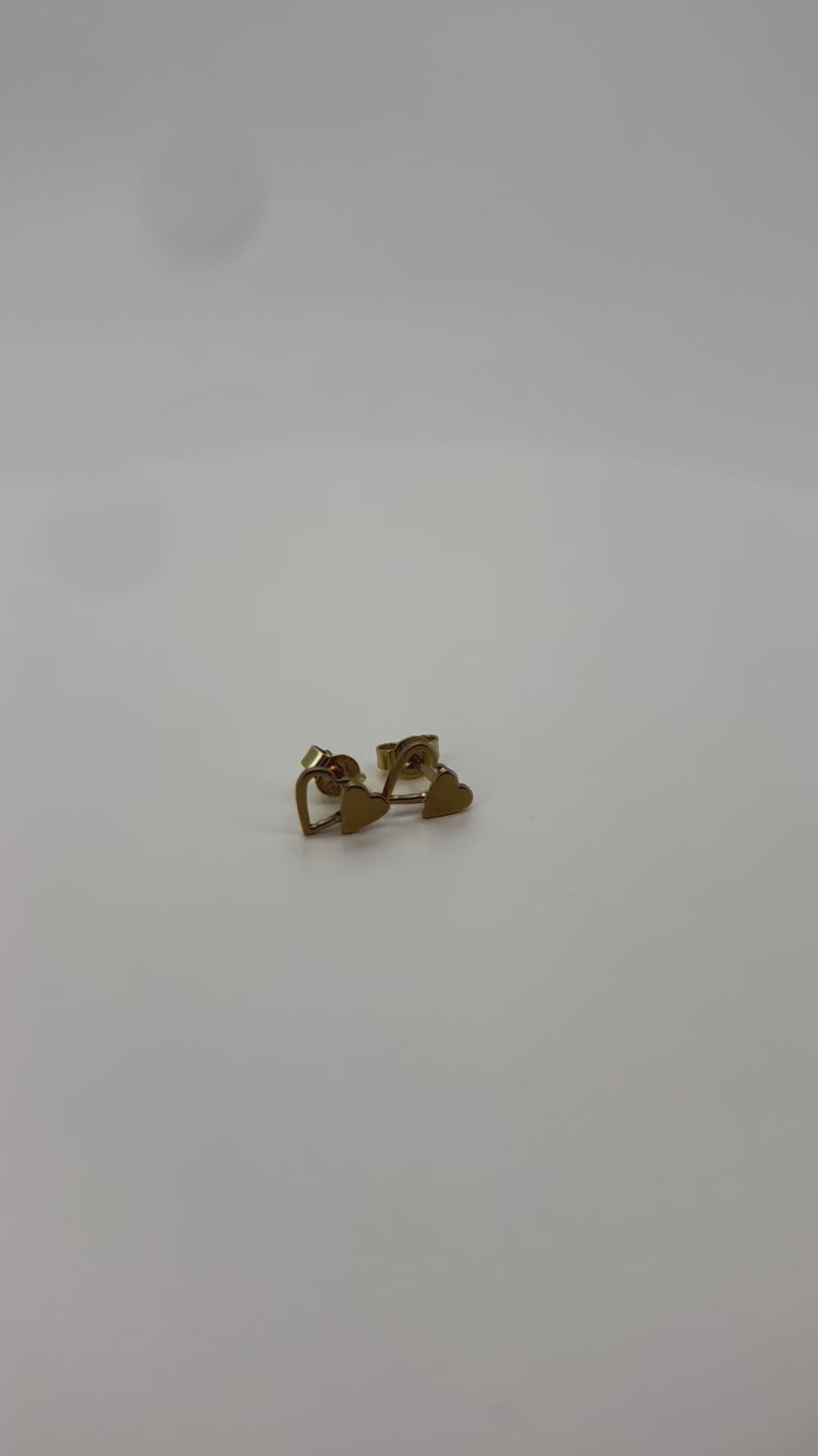vintage gouden oorbellen hartjes 18K 1gr