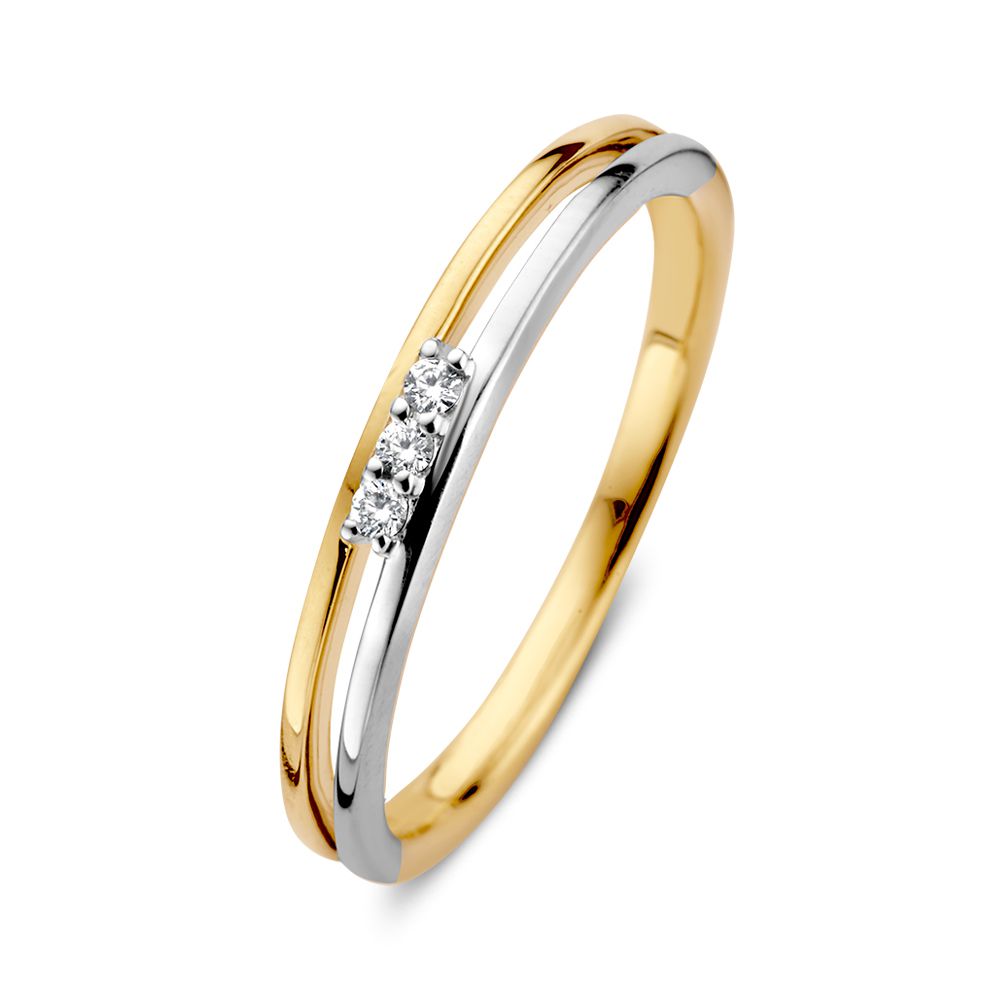 Bicolor gouden ring van 14 karaat met een glanzende afwerking en drie kleine diamanten in het midden.