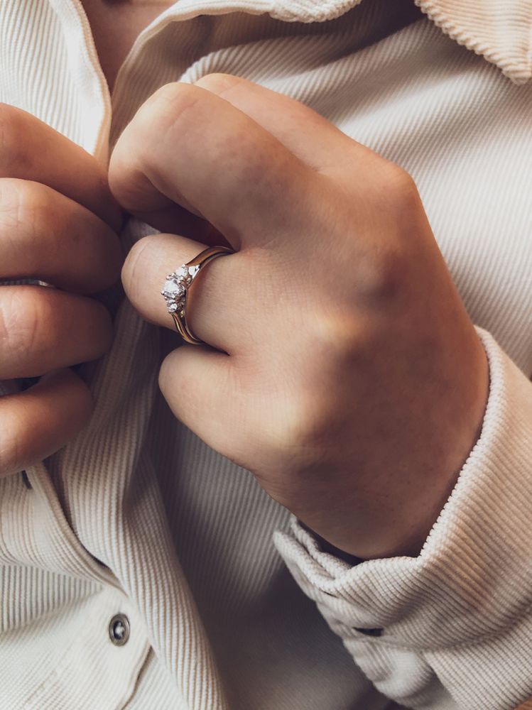 Elegante Bicolor Geel- en Witgouden Ring met Briljant Diamant 0.31 crt.