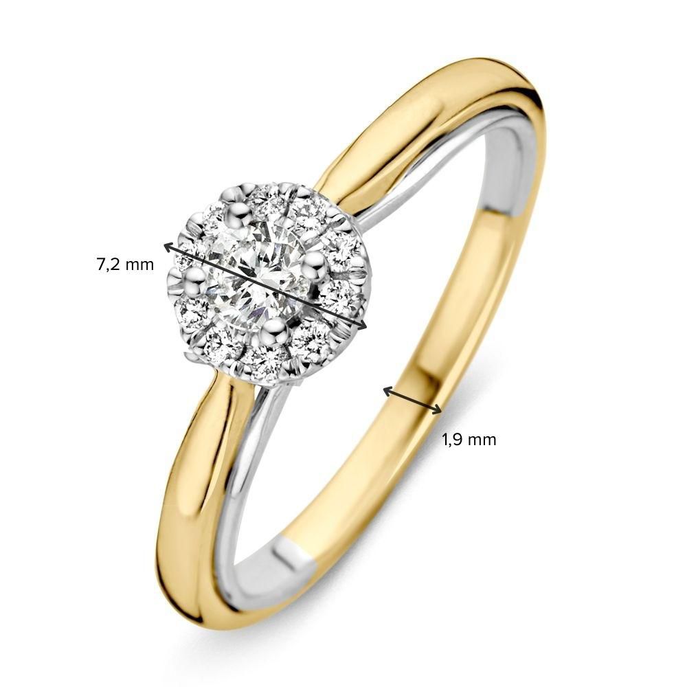 Bicolor Diamond Ring with Brilliant Sparkle 0.33 crt.