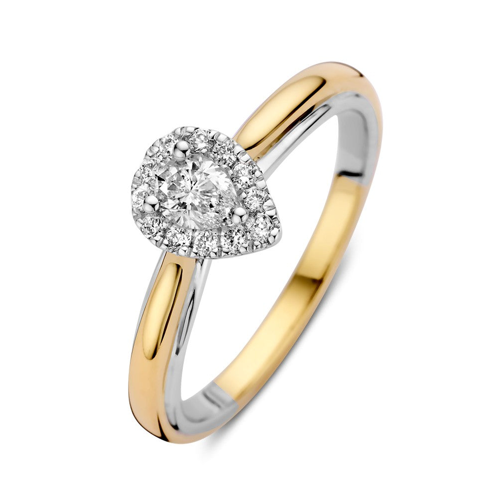 Bicolor gouden ring van 14k met een peervormige diamant in entourage zetting.