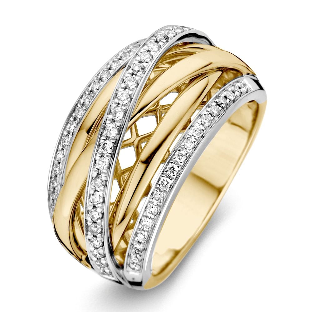 Bicolor gouden ring met briljante diamantaccenten en een opvallend, gedraaid ontwerp.
