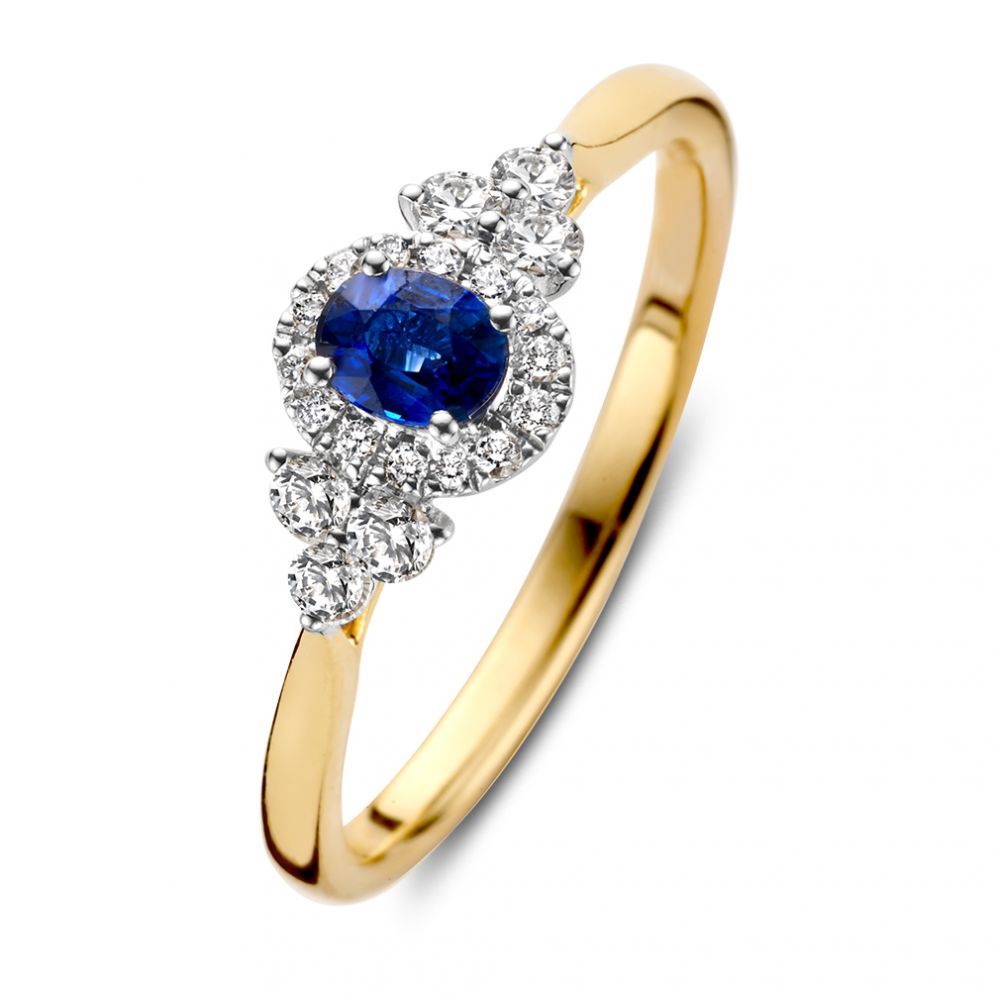 De 14-karaats bicolor gouden damesring van Excellent Jewelry heeft een blauwe saffier als middelpunt, omringd door een vintage diamanten zetting.