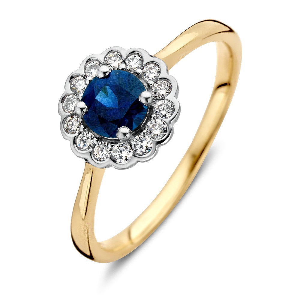 Gouden entourage ring met ronde blauwe saffier omringd door 0.18ct diamanten in een bloemvormige zetting.