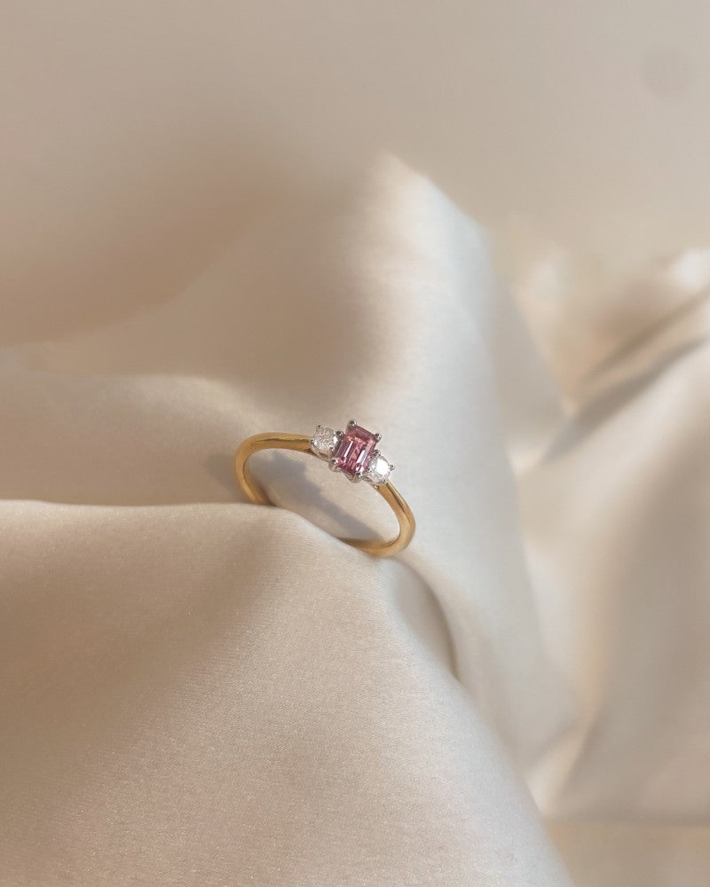 14-Karaats Bicolor Gouden Ring met Baguette Roze Toermalijn en Diamanten