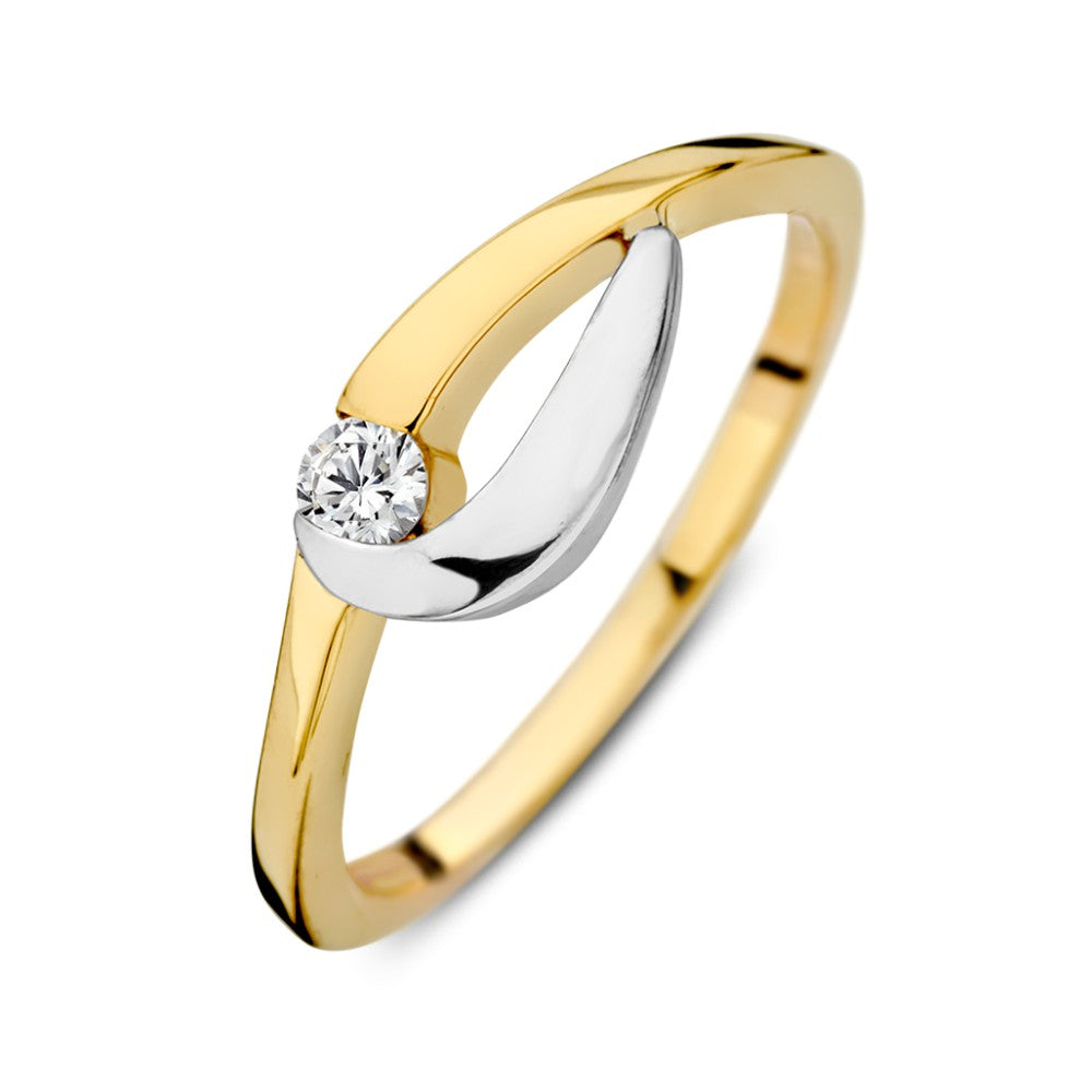 Geel- en witgouden damesring met een glinsterende zirkonia, 6.5 mm breed, met een moderne, gebogen vorm.
