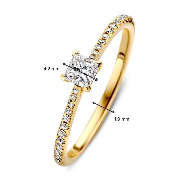 Verfijnde Geelgouden Damesring met Princess Geslepen Diamant en Diamant Band – 0.38 crt, 14kt Goud, H/SI-1 Kwaliteit, Tijdloos Design