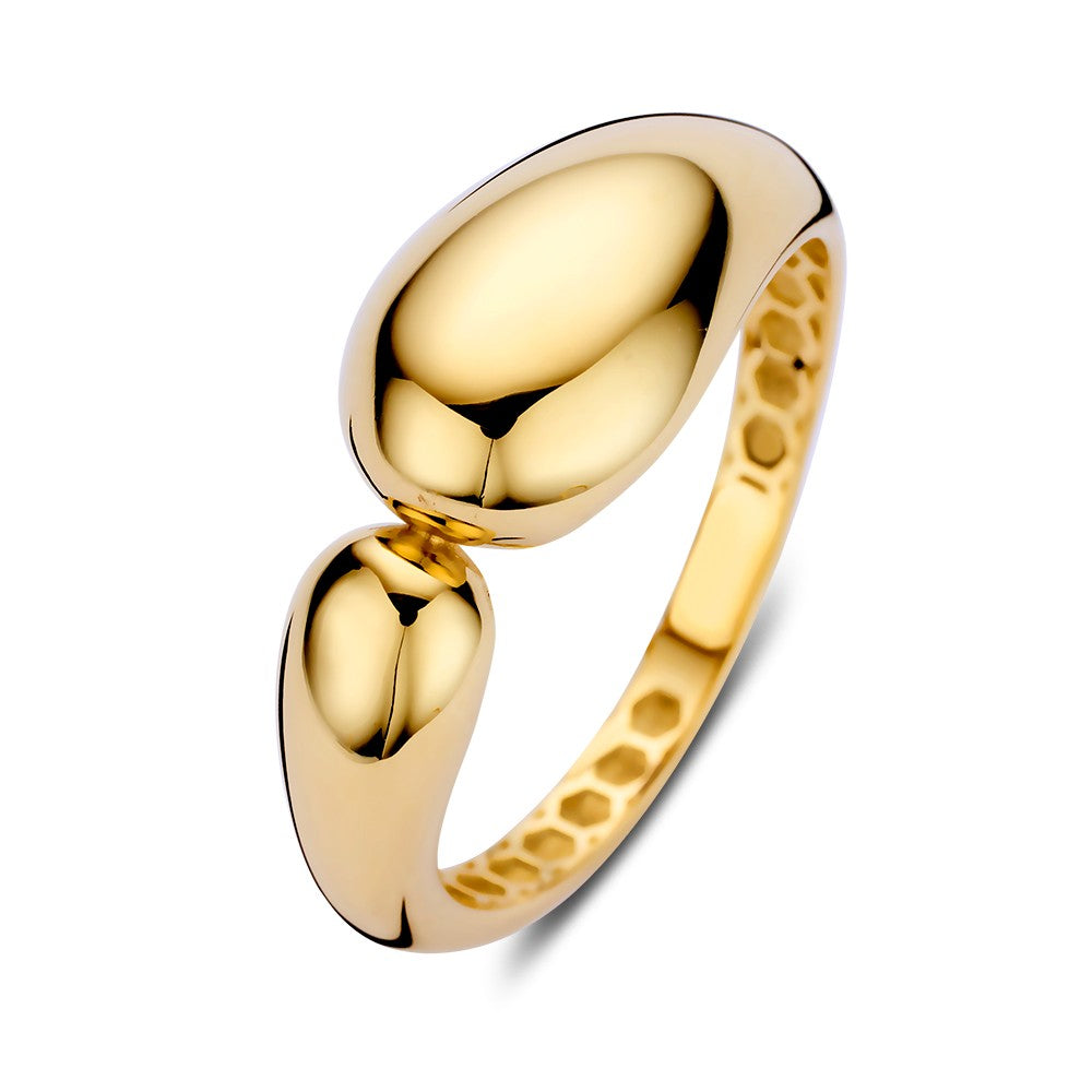 Geelgouden ring met een gladde, ronde vorm en een opvallende, glanzende afwerking.