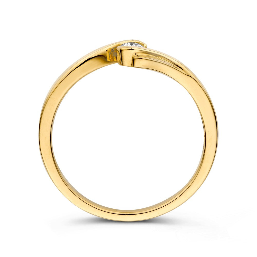 De Excellent Jewelry Ring geelgoud briljant 0.11 crt. is een strakke, moderne 14k gouden ring met een kleine ronde diamant in een spanningsstijl zetting en gepolijste afwerking voor tijdloze elegantie.