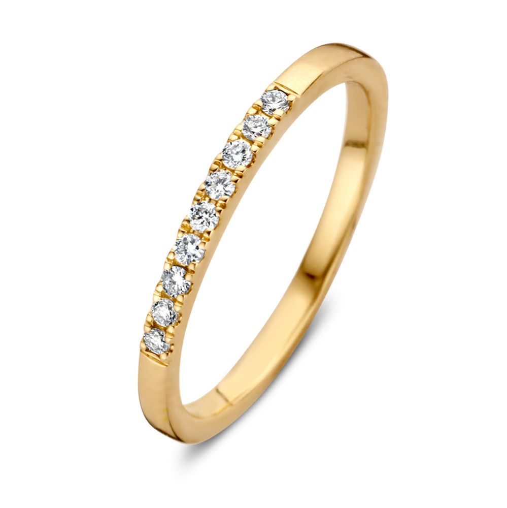 Deze Gouden Oorknoppen van Excellent Jewelry zijn gemaakt van 14 karaat geel goud en hebben in totaal 0,12 karaat briljant geslepen witte diamanten.