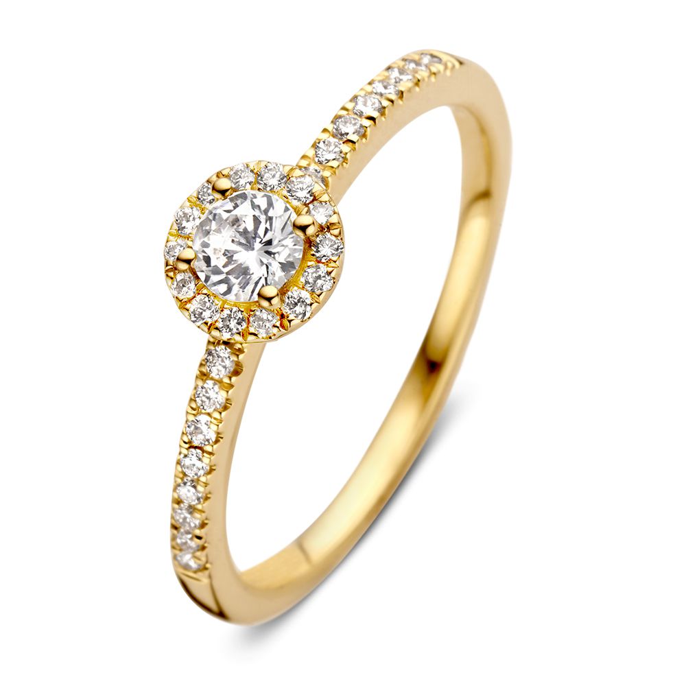 Geelgouden ring met een centrale 0,20ct briljant en een halo van kleinere diamanten rondom.