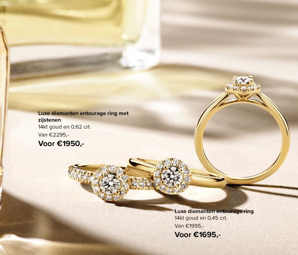 Drie Elegante Geelgouden Ringen met Briljant Diamant (14 karaat, 0.62 crt) van Excellent Jewelry liggen en staan op een lichte ondergrond, met Nederlandse prijzen en details naast elke ring.