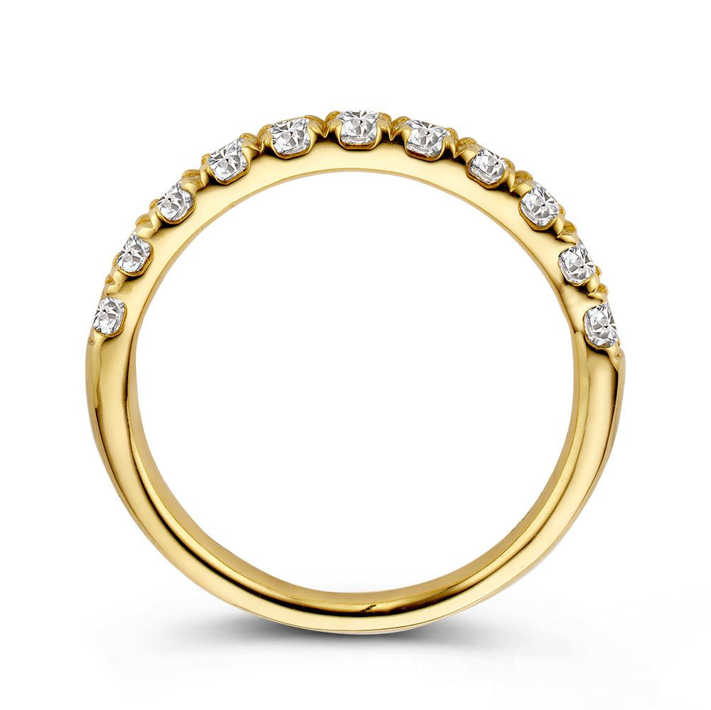 Elegant Yellow Gold Ring with 11 Brilliant Cut Diamonds 0.74 crt.