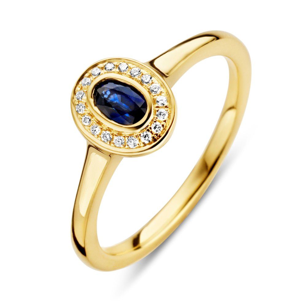 Geelgouden ring met een ovale blauwe saffier omringd door briljant diamanten.