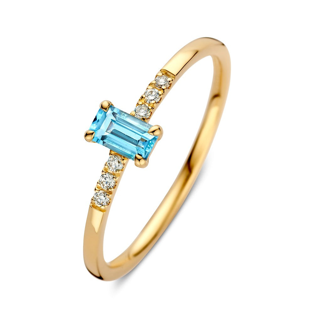 Geelgouden ring met een rechthoekige topaas en vijf briljanten aan de zijkanten.