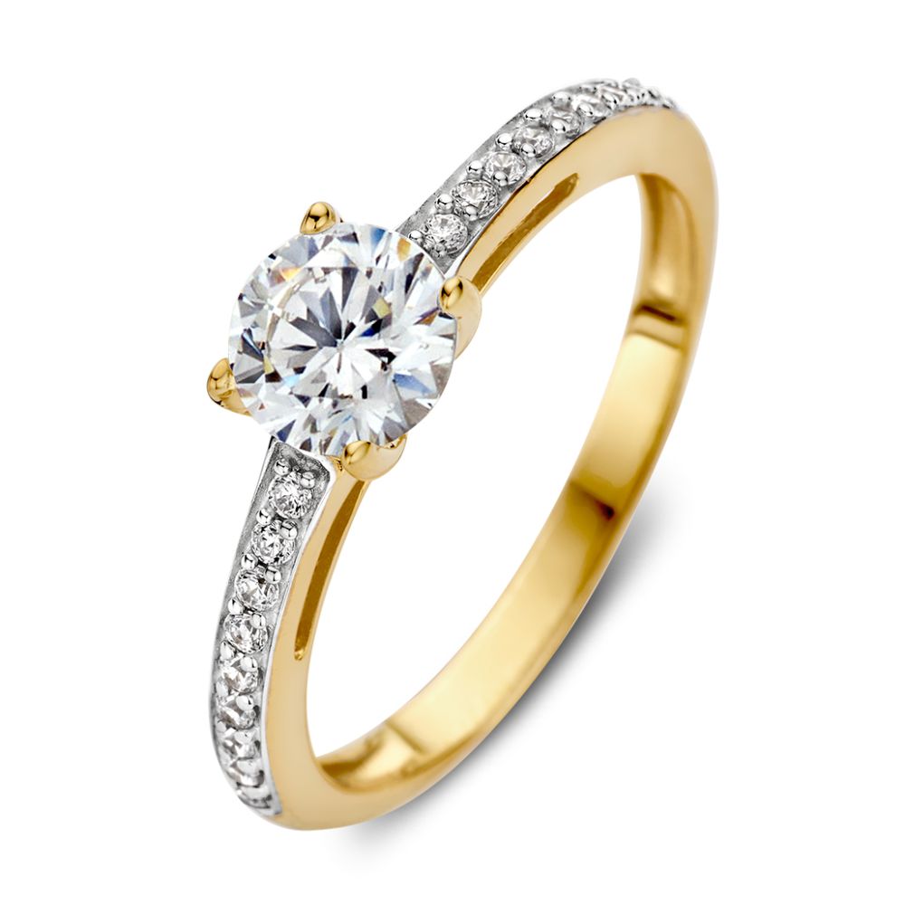 De Excellent Jewelry Geelgouden Ring met Zirkonia's is een 14 karaat gouden damesring van 6 mm ras, elegant ontworpen met schitterende zirkonia's verwerkt in de band.