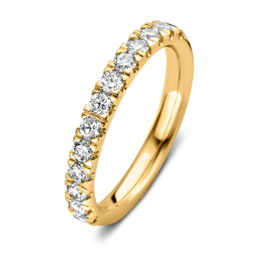 Geelgouden ring bezet met 0,86 crt. heldere diamantjes in een rechte rij.