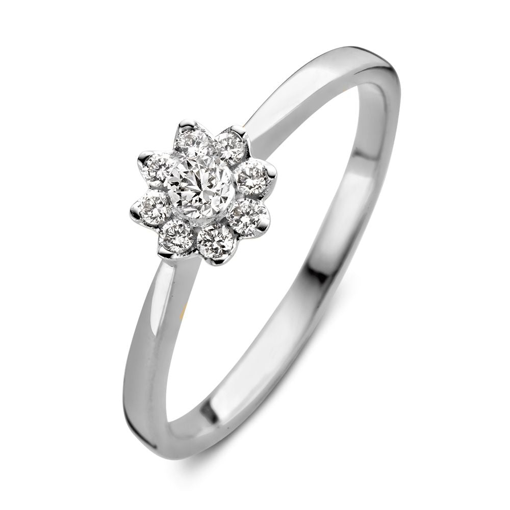 Witgouden ring met een bloemvormige zetting en zeven briljant geslepen diamanten van 0,21 karaat.