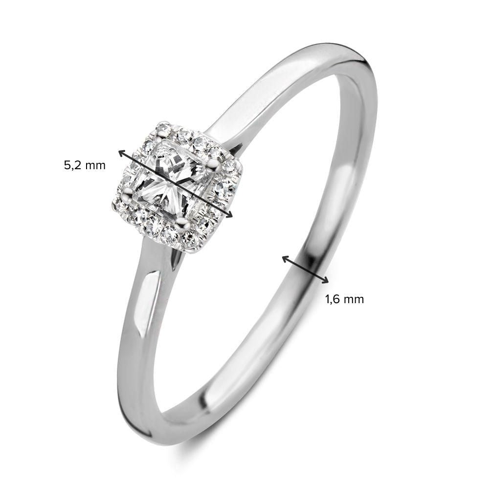 Elegant White Gold Ring with Princess Cut Diamond (0.24 Carat Total)