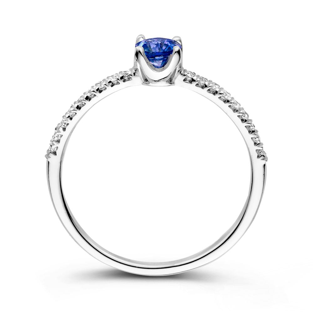 18kt Witgouden Ring met Blauwe Saffier en 0.15ct Briljanten – Elegante