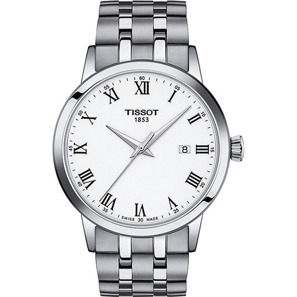 Zilveren horloge met een witte wijzerplaat, Romeinse cijfers en een datumaanduiding, voorzien van een schakelband.
