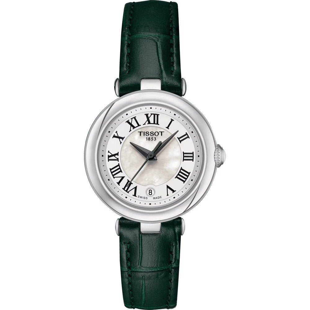 Zilveren horloge met witte wijzerplaat, Romeinse cijfers en groene leren band.