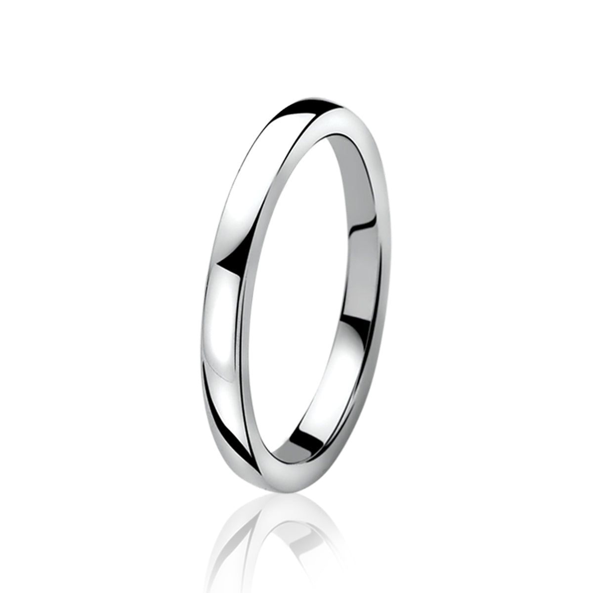 Zilveren ring met een gladde, ronde afwerking en een eenvoudige, strakke vorm.