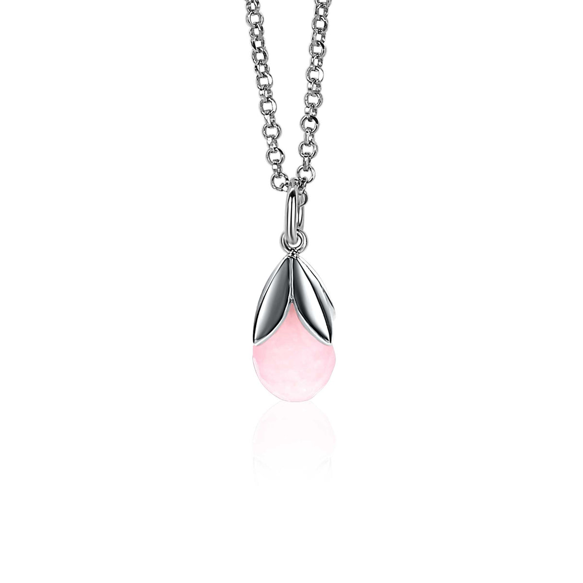 Zilveren hanger met een druppelvormige, lichtroze steen en bladeren als detail.