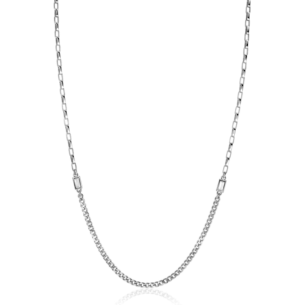 Zilveren ketting met een schakelpatroon en een gladde afwerking.