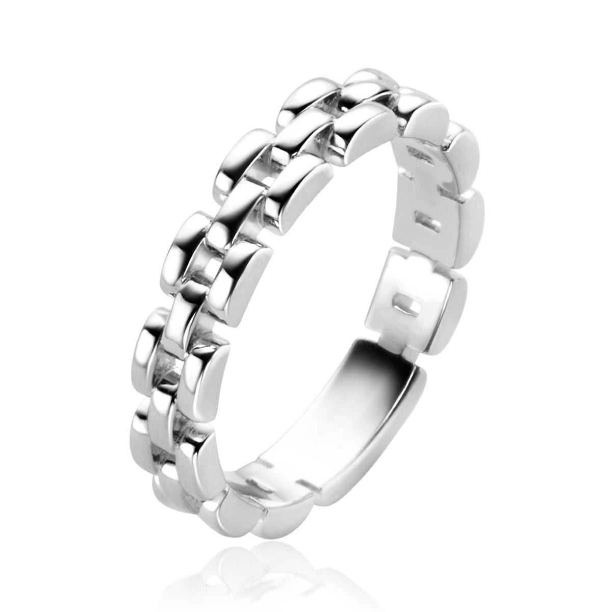 Zilveren ring met een schakelpatroon en glanzende afwerking.