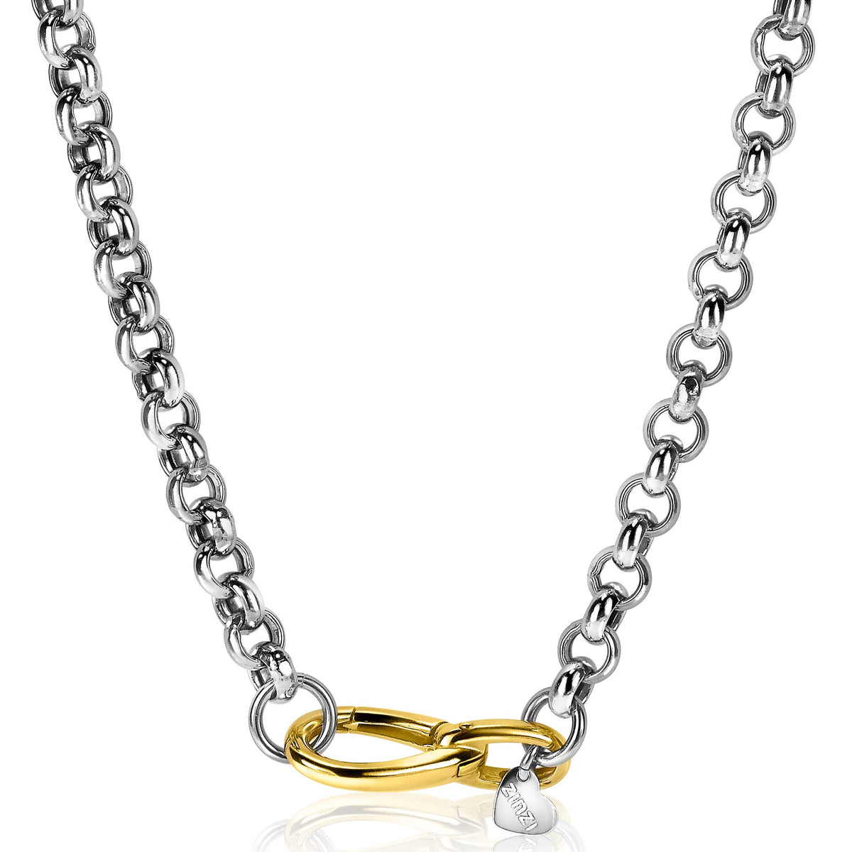 Zilveren ketting met schakelontwerp, gouden sluiting en een kleine, sprankelende hanger.