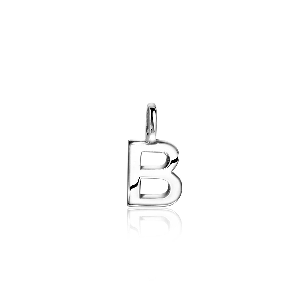 Zilveren hanger in de vorm van de letter B met een glanzende afwerking.