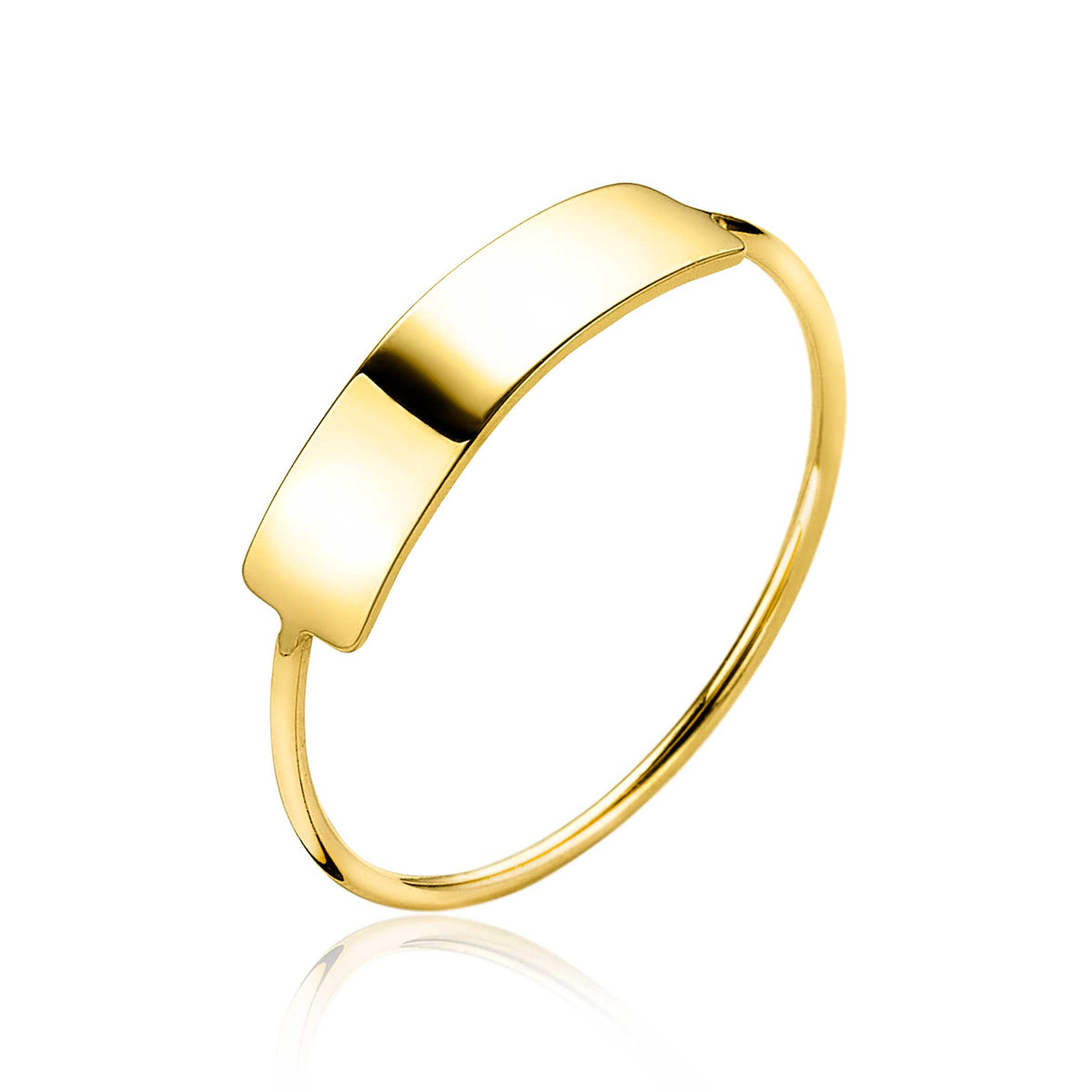 Gouden ring met een strakke, glanzende afwerking en een minimalistisch ontwerp.