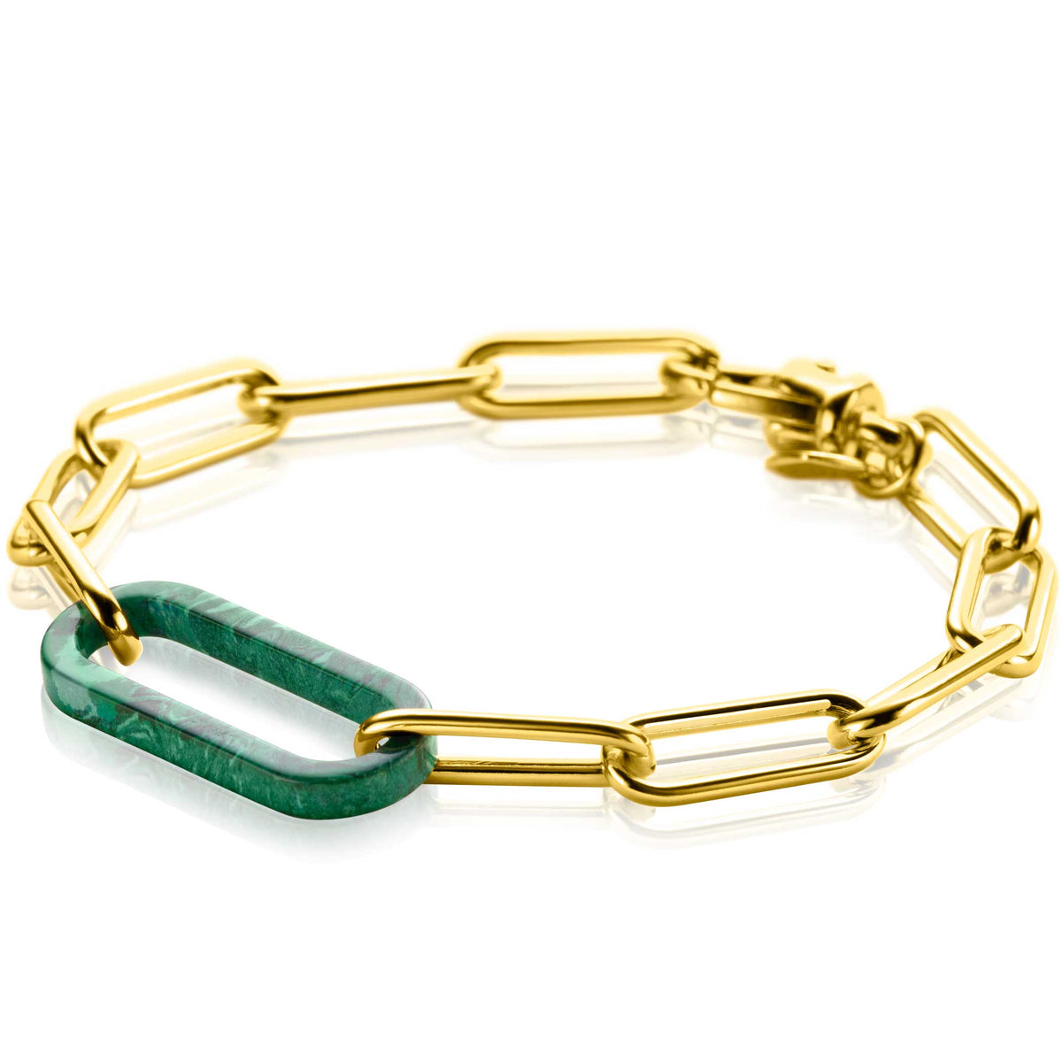 Gouden armband met schakels en een groene edelsteen in een ovale vorm.