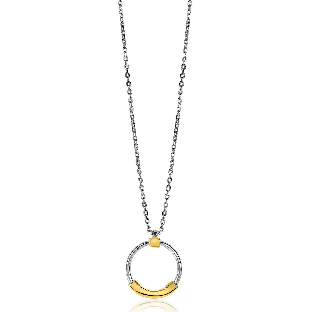 Zilveren ketting met een gouden, halfronde hanger en een kleine gouden bol.