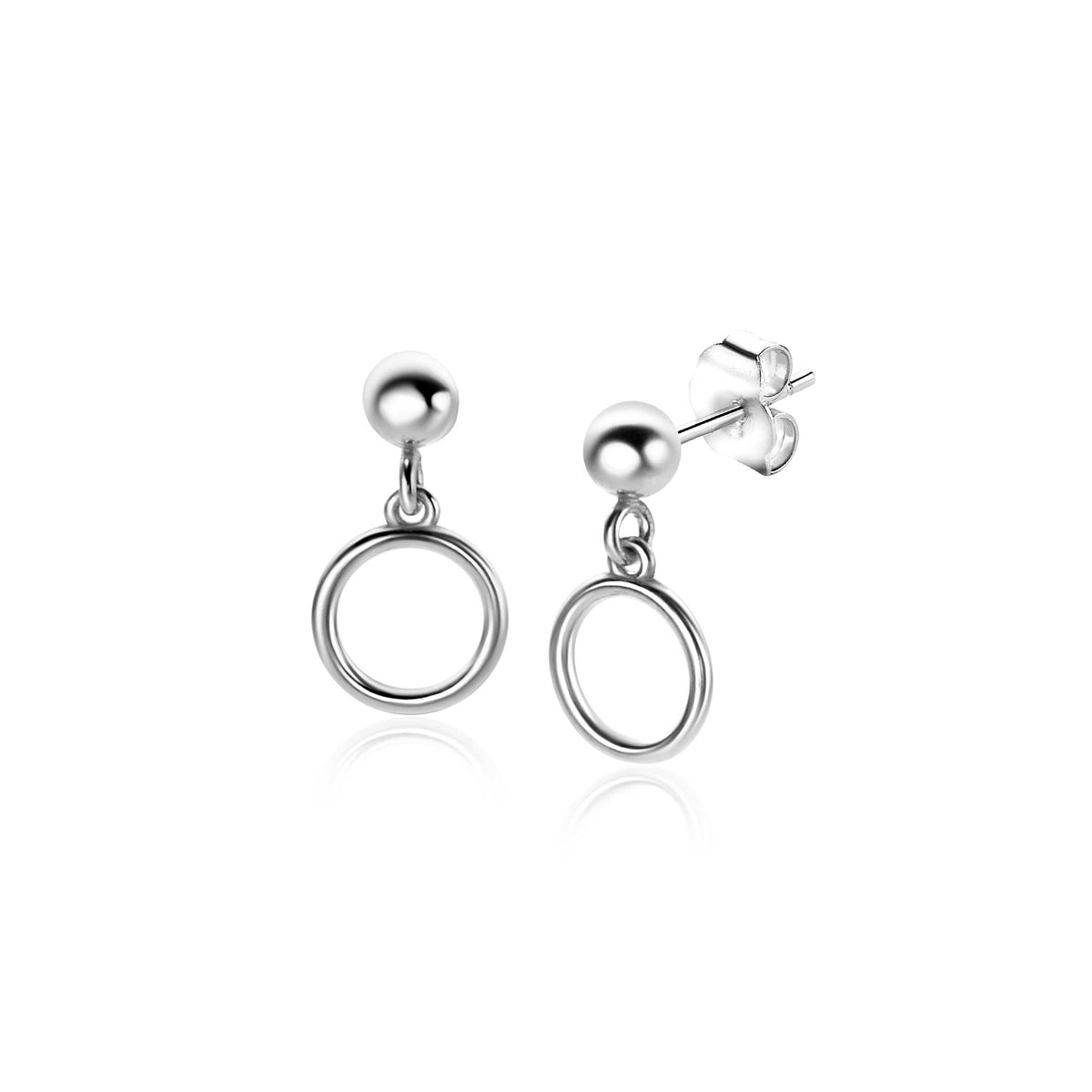 Zilveren oorbellen met een bolletje en een hangende ring.