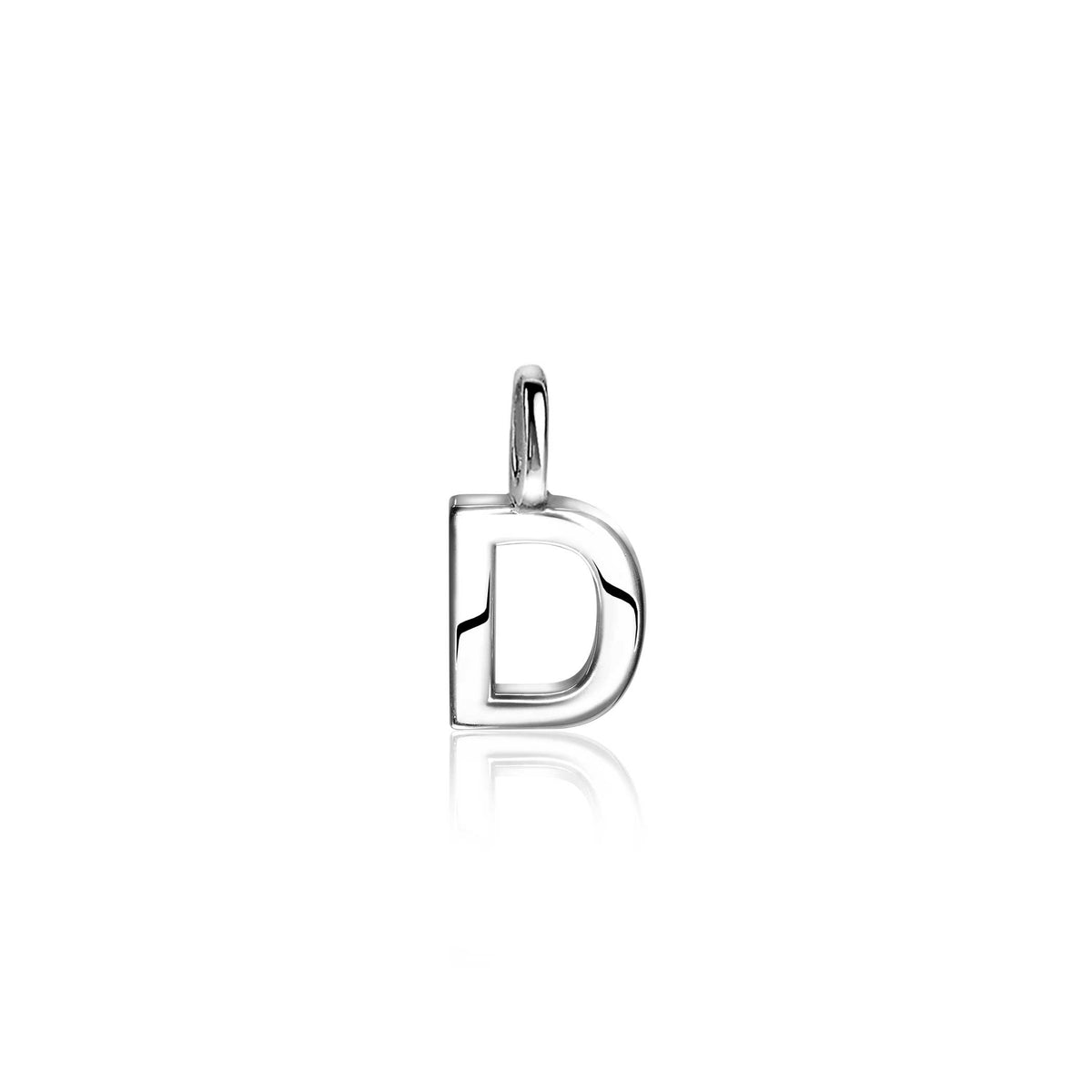 Zilveren hanger in de vorm van de letter D met een glanzende afwerking.