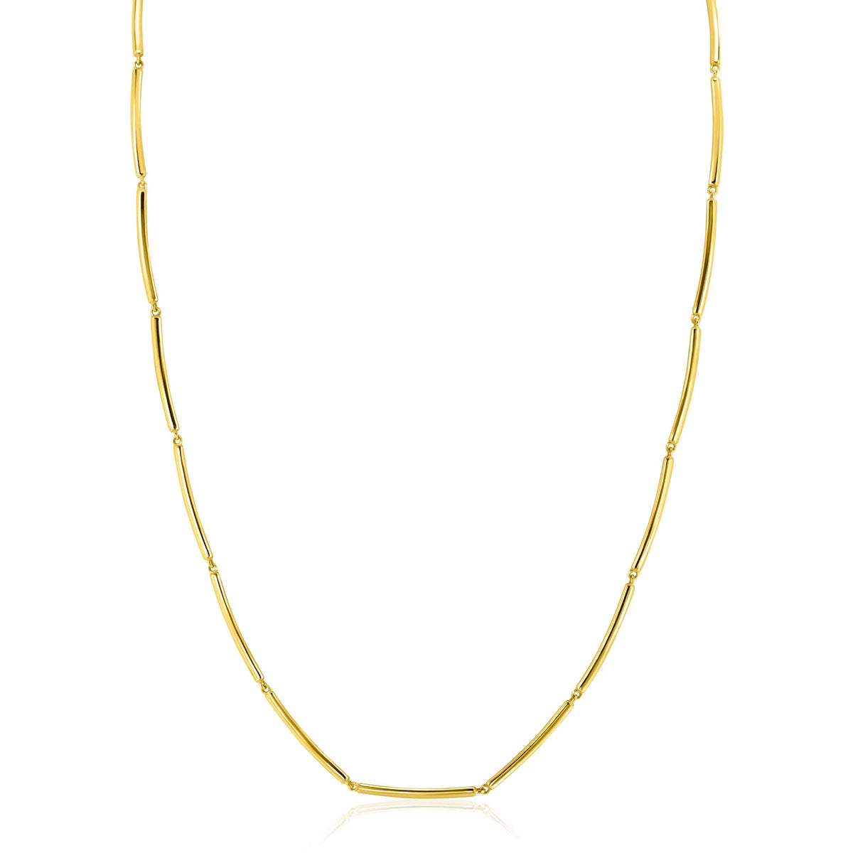 Gouden ketting met een afwisselende schakelvorm en een glanzende afwerking.