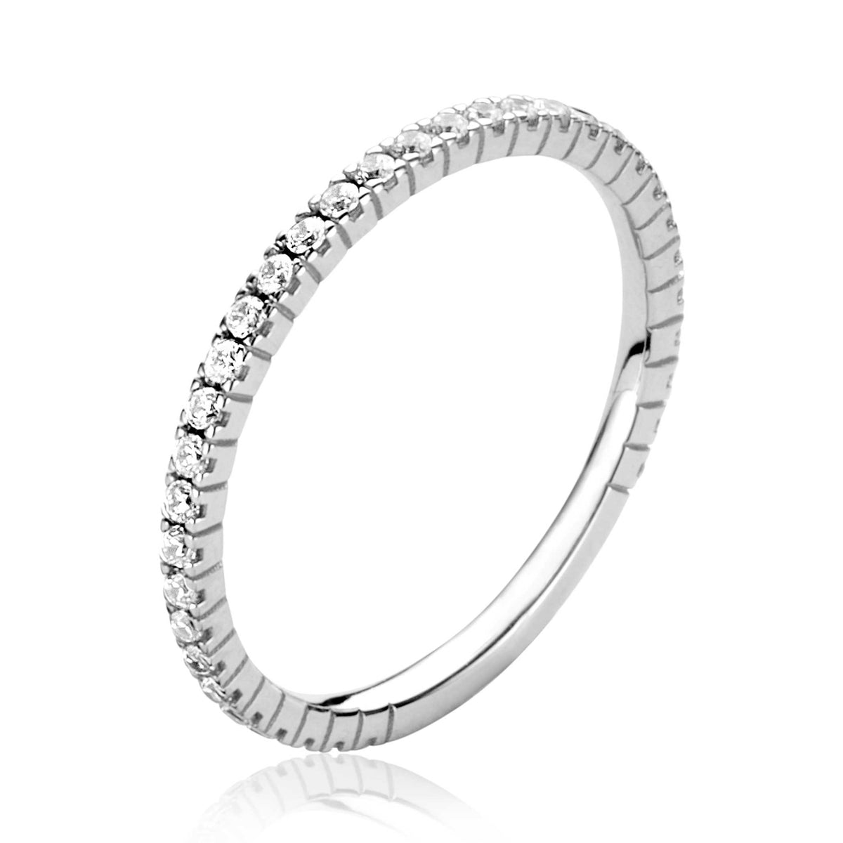 Gouden ring met een rij van heldere steentjes aan de bovenkant en een gladde afwerking.