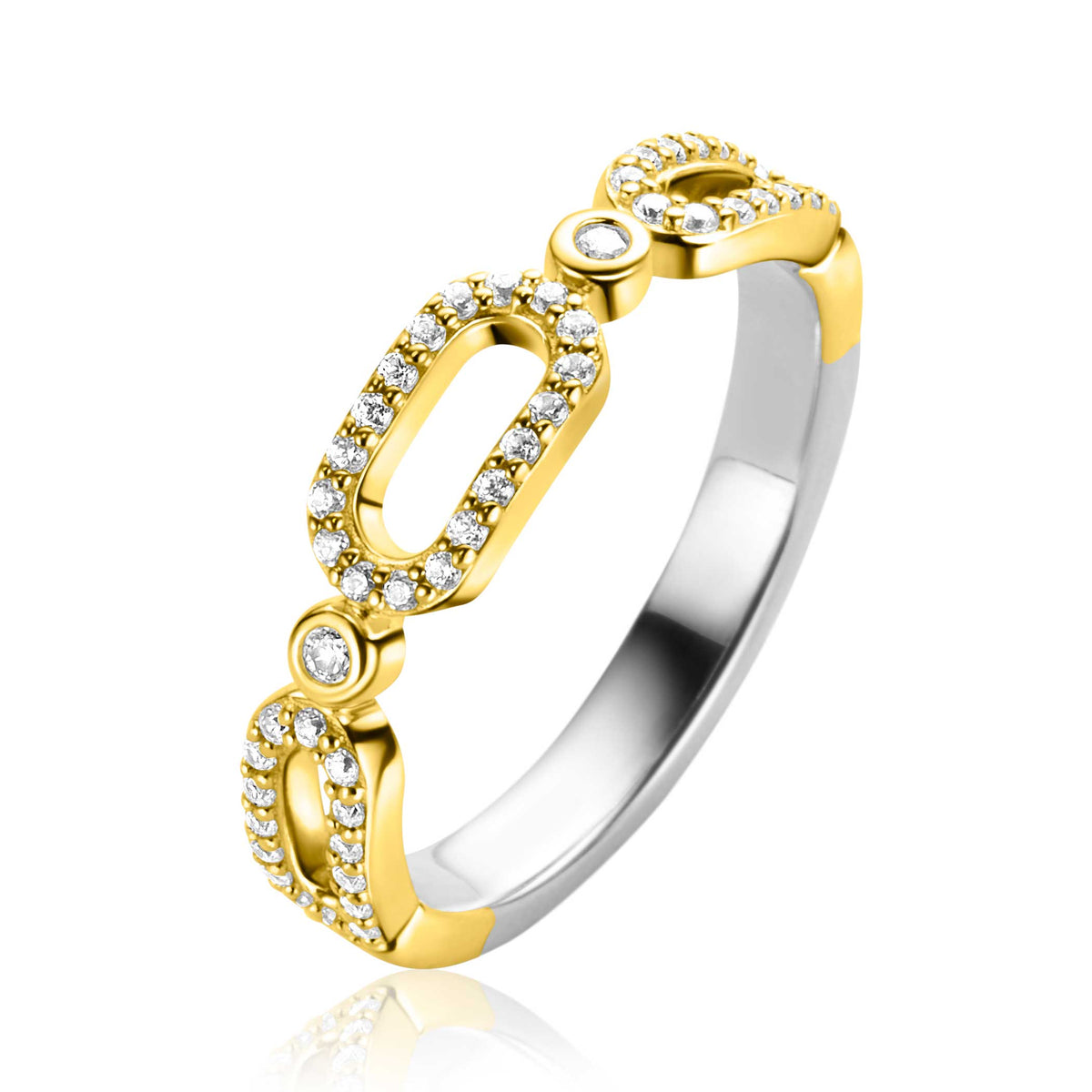 Gouden ring met zilveren afwerking, versierd met heldere steentjes en een decoratief ontwerp.