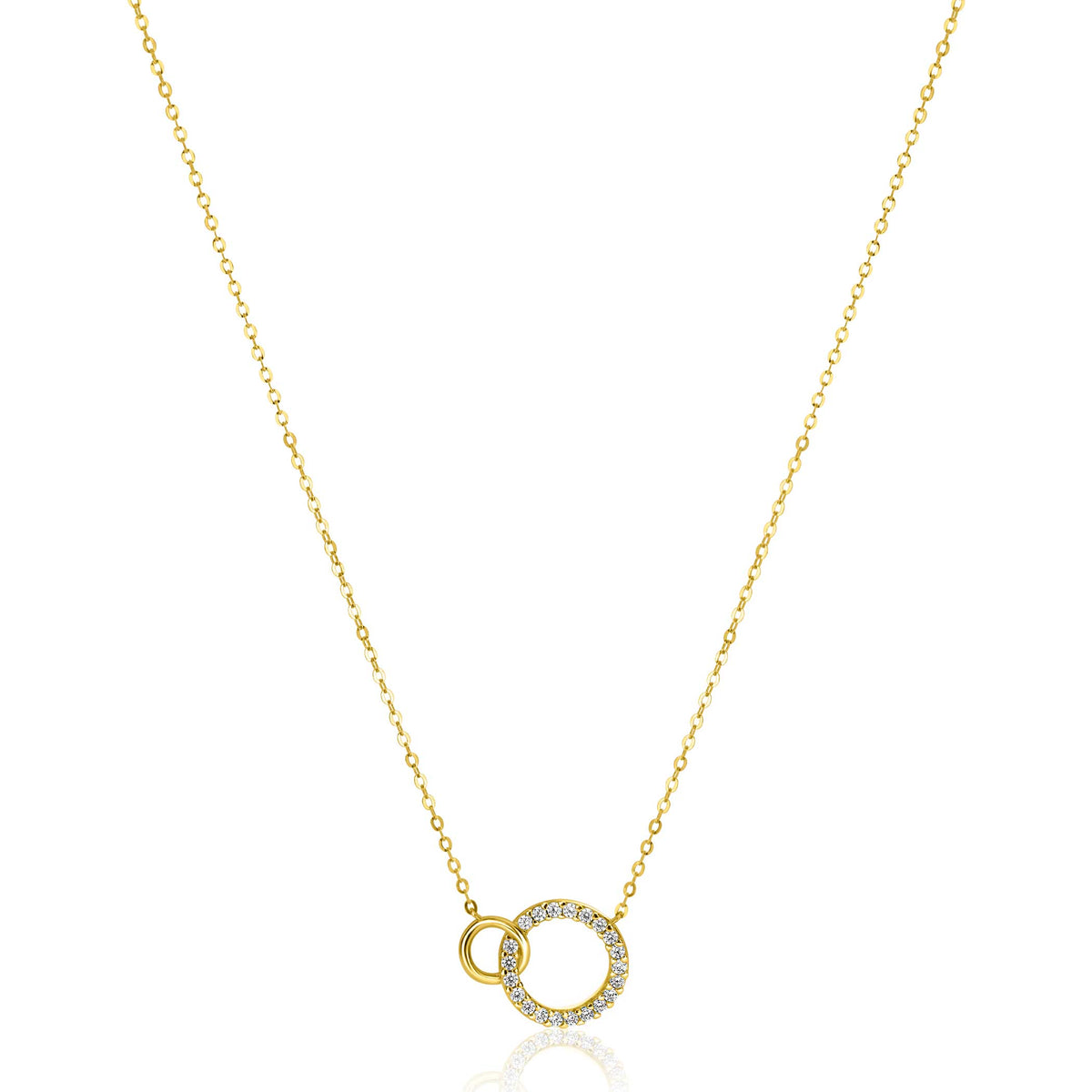 De Zinzi Ketting Goud Zgc460 van Zinzi heeft twee in elkaar grijpende ringen: één versierd met glinsterende zirkonias en de andere effen, wat zorgt voor een elegant contrast. Het wordt prachtig tentoongesteld tegen een ongerepte witte achtergrond.