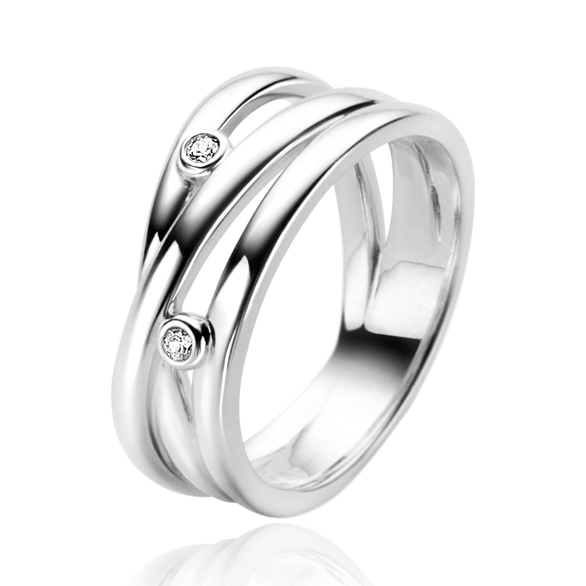 Zilveren ring met een gedraaid ontwerp en twee kleine steentjes aan de zijkanten.