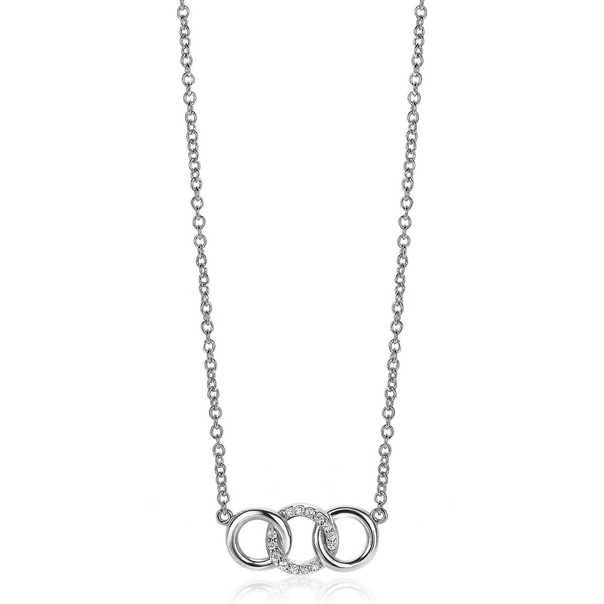 Zilveren ketting met drie ringen, waarvan één bezet met kleine steentjes.